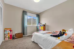 1425 E 5850 S, South Ogden, UT 84405 - Photo 11