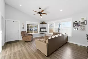 3423 E Windhover Cir, Eagle Mountain, UT 84005 - Photo 3