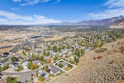 102 E Manilla Dr, Draper, UT 84020 - Photo 29