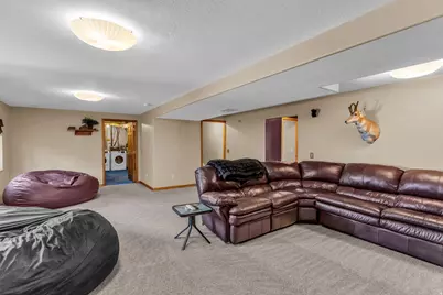 102 E Manilla Dr, Draper, UT 84020 - Photo 25