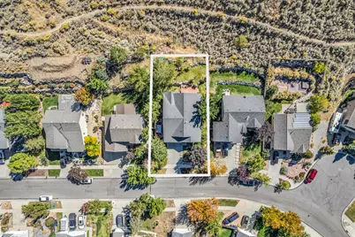 102 E Manilla Dr, Draper, UT 84020 - Photo 31