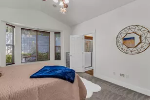 102 E Manilla Dr, Draper, UT 84020 - Photo 13