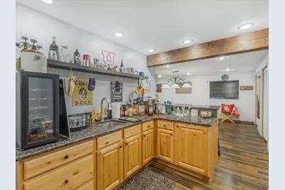 6439 S 1940 E, Murray, UT 84121 - Photo 17