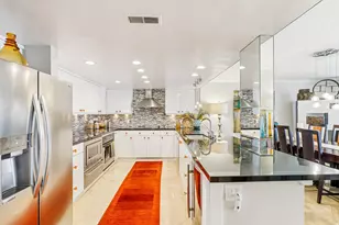 426 S 1000 E, Salt Lake City, UT 84102 - Photo 9