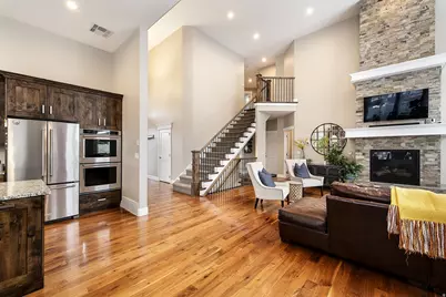 1826 E Spring Ln S, Holladay, UT 84117 - Photo 9