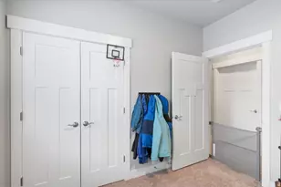 899 N Van Dyne Dr W, Saratoga Springs, UT 84045 - Photo 21