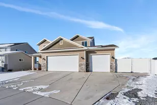 7803 N Sweetbriar Rd, Eagle Mountain, UT 84005 - Photo 3