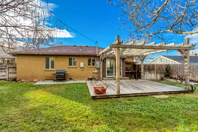 2567 E Simpson Ave, Salt Lake City, UT 84109 - Photo 23
