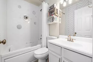 5235 S Glendon St W, Murray, UT 84123 - Photo 11