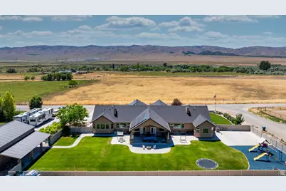 1405 S 200 W, Mona, UT 84645 - Photo 7