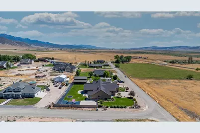 1405 S 200 W, Mona, UT 84645 - Photo 13