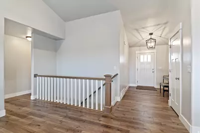 958 S Steed Dr, Syracuse, UT 84075 - Photo 3