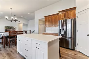 958 S Steed Dr, Syracuse, UT 84075 - Photo 7