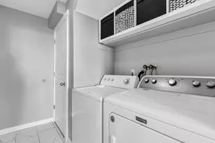 8459 S Ivy Gable Dr W, West Jordan, UT 84081 - Photo 11