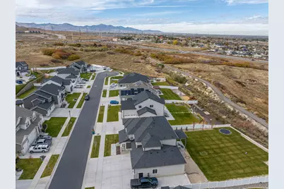 16037 S Coupler Ln, Bluffdale, UT 84065 - Photo 9