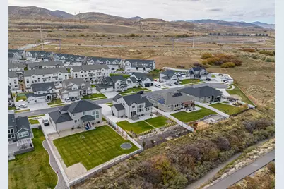 16037 S Coupler Ln, Bluffdale, UT 84065 - Photo 13