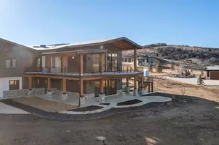 7554 E Dogwood Dr, Huntsville, UT 84317 - Photo 9