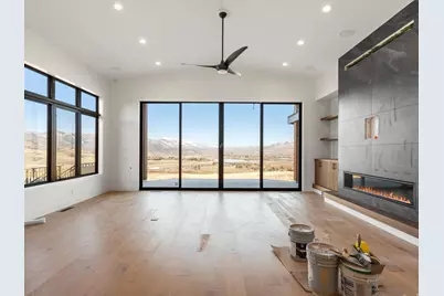 7554 E Dogwood Dr, Huntsville, UT 84317 - Photo 13