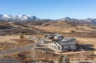 7554 E Dogwood Dr, Huntsville, UT 84317 - Photo 7