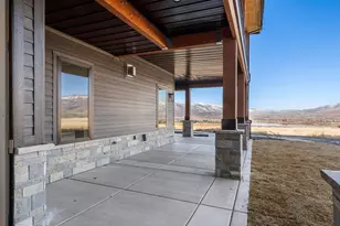 7554 E Dogwood Dr, Huntsville, UT 84317 - Photo 29