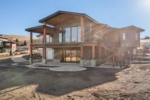 7554 E Dogwood Dr, Huntsville, UT 84317 - Photo 1