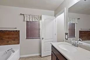 7692 N Decrescendo Dr, Eagle Mountain, UT 84005 - Photo 17