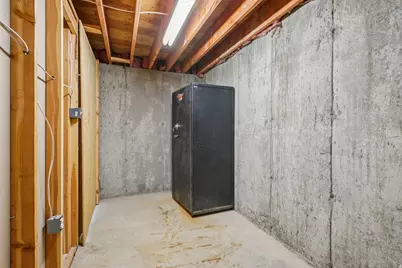 2964 W Continental Cir, Taylorsville, UT 84129 - Photo 43