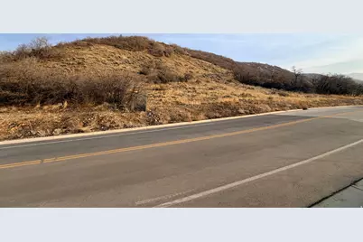 [Address not provided], Bountiful, UT 84010 - Photo 35