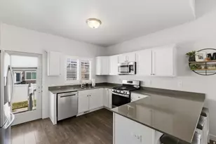 6548 N Fiona St, Eagle Mountain, UT 84005 - Photo 3