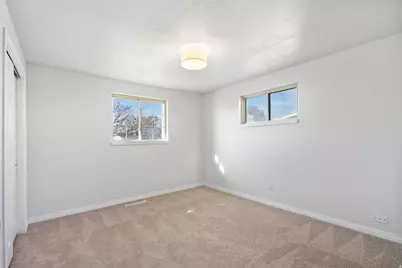 463 N 200 W, Clearfield, UT 84015 - Photo 15