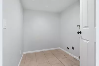 463 N 200 W, Clearfield, UT 84015 - Photo 21