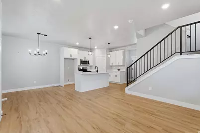 1181 N 550 W #104-A, Tooele, UT 84074 - Photo 5