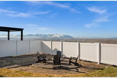 886 S Winter Ln, North Salt Lake, UT 84054 - Photo 43