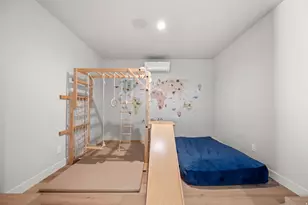 886 S Winter Ln, North Salt Lake, UT 84054 - Photo 33