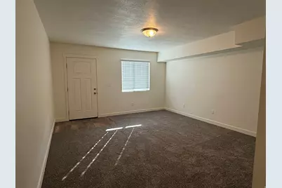 96 E 670 N, Vineyard, UT 84059 - Photo 5