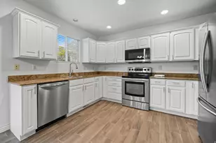 7474 S Sunset Maple Dr, West Jordan, UT 84081 - Photo 9