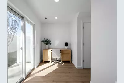 253 W Bishop Pl #10, Salt Lake City, UT 84103 - Photo 3