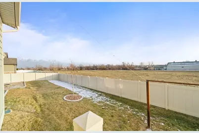 2637 W 3125 S, West Haven, UT 84401 - Photo 35
