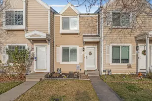 582 W 1950 N, Centerville, UT 84014 - Photo 1