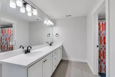 124 S Dry Creek Ln, Vineyard, UT 84059 - Photo 33