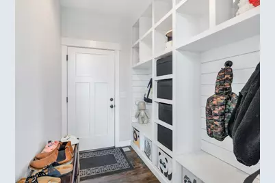 124 S Dry Creek Ln, Vineyard, UT 84059 - Photo 15