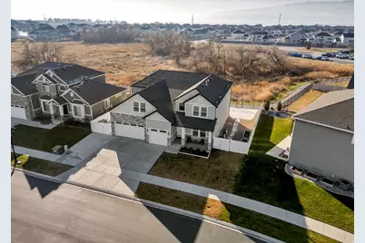 124 S Dry Creek Ln, Vineyard, UT 84059 - Photo 37