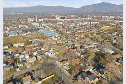 1010 E Lorraine Ave S, Salt Lake City, UT 84106 - Photo 7