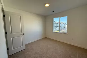 6667 W Mount Bristol Ln, Herriman, UT 84096 - Photo 13
