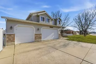 12495 S 3240 W, Riverton, UT 84065 - Photo 63