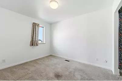 12495 S 3240 W, Riverton, UT 84065 - Photo 35