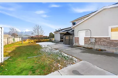 12495 S 3240 W, Riverton, UT 84065 - Photo 59