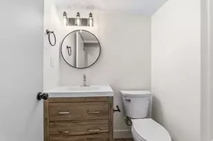 1492 E Sandy Dr, Sandy, UT 84093 - Photo 29