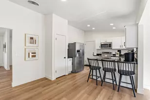 1492 E Sandy Dr, Sandy, UT 84093 - Photo 11