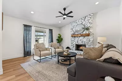 1492 E Sandy Hills Dr, Sandy, UT 84093 - Photo 9